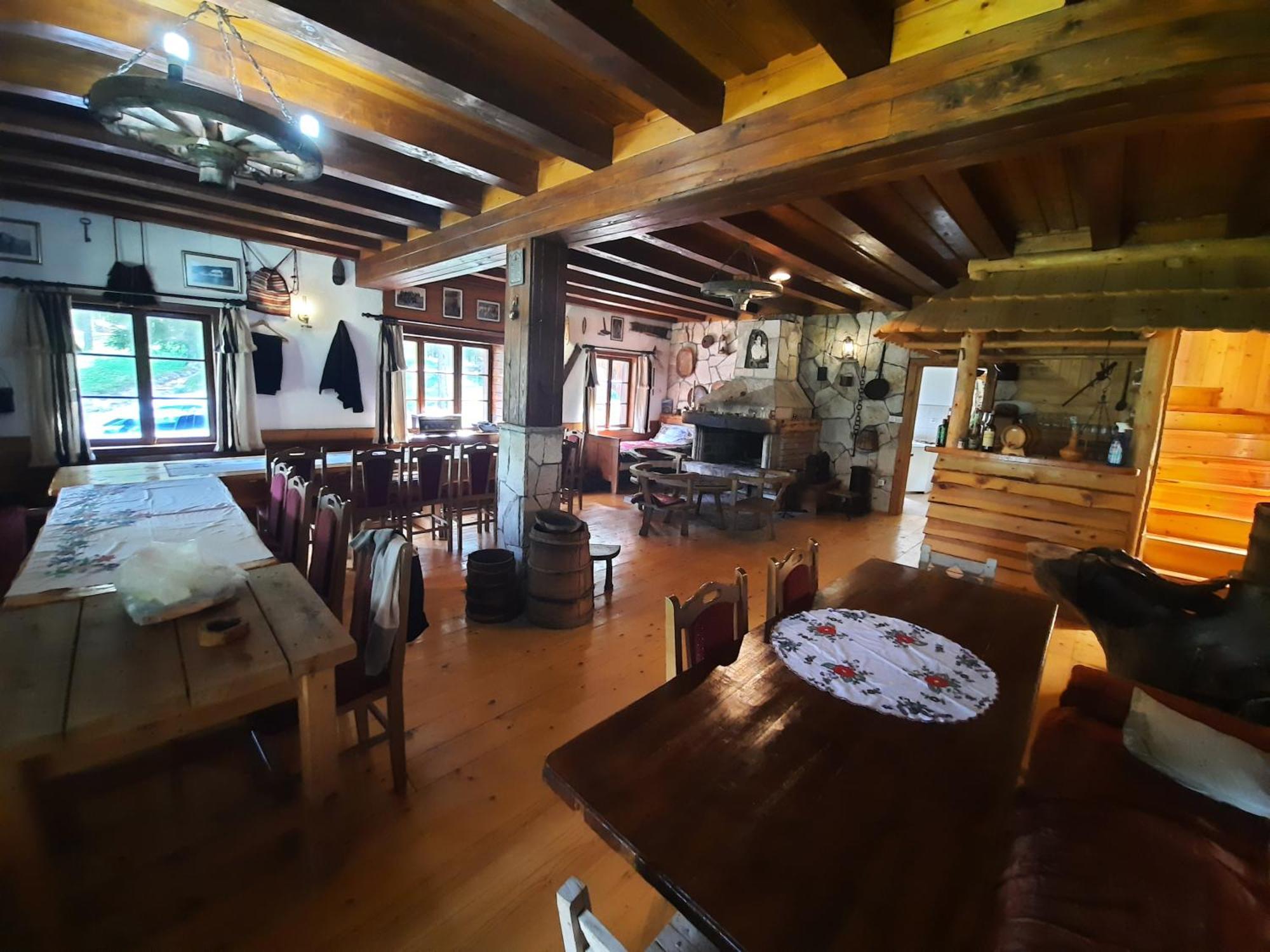 Etno Selo Zminica Hotell Žabljak Rom bilde